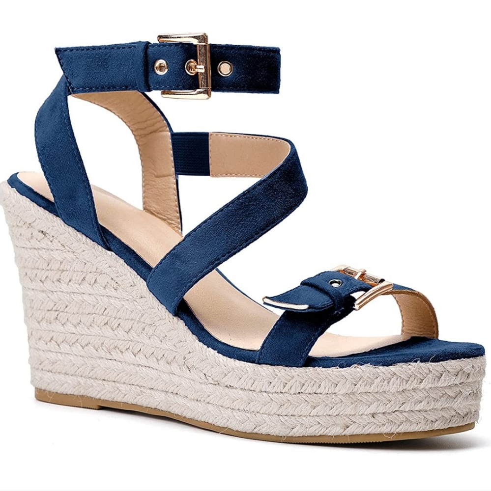 Beautiful Wedge Sandels